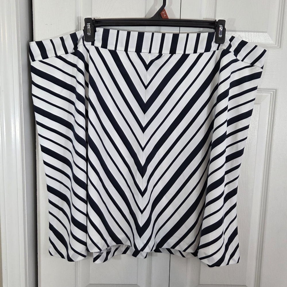 Lane Bryant Navy Diagonal Striped A-Line Lined Skirt ~ NWT